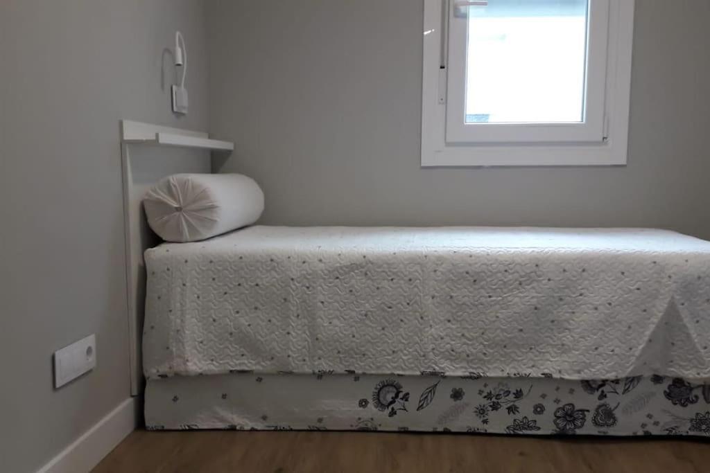 Apartamento Con Vistas Al Rio Betanzos Kültér fotó